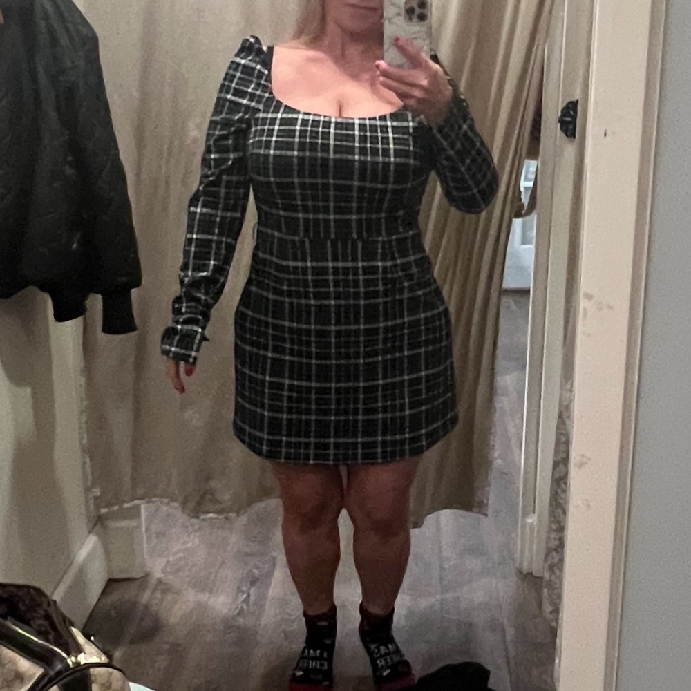 Fall dress 🍁 - Picture 9 of 11